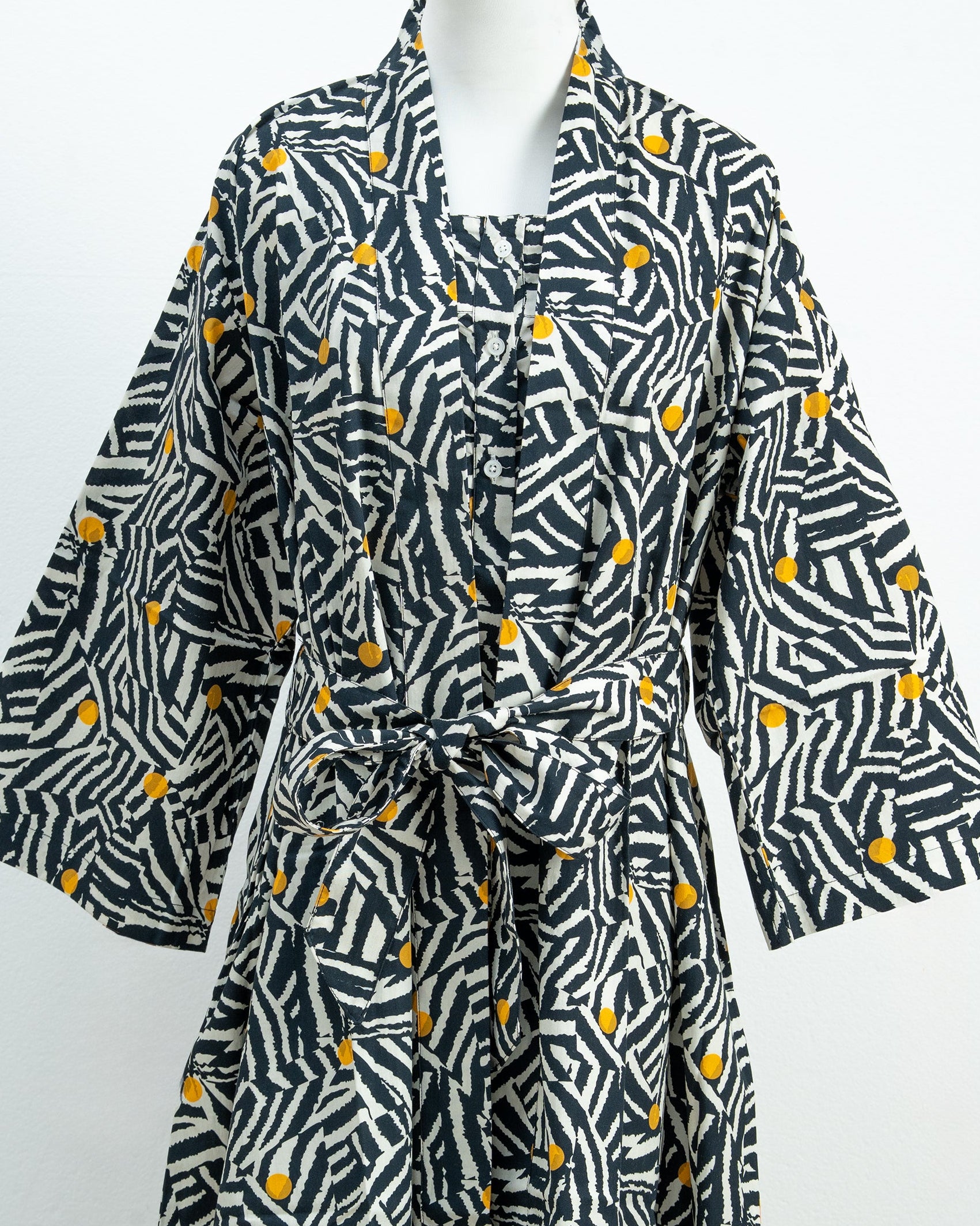 Ivory noir Robe